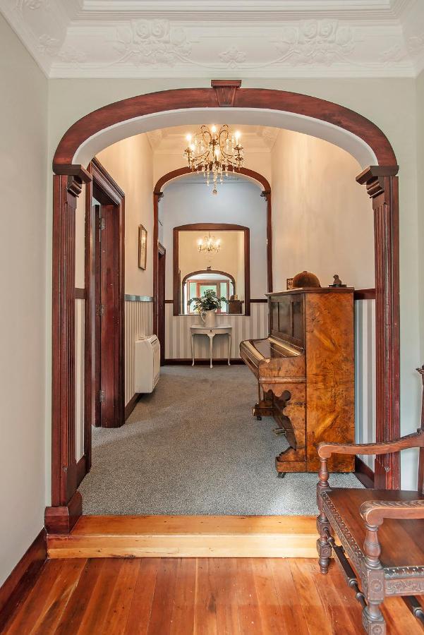 Pepper Tree Villa Мастъртън Екстериор снимка